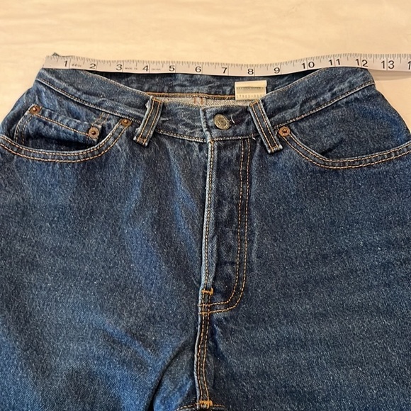 Levi’s Vintage 501 Size 7 - Picture 3 of 16